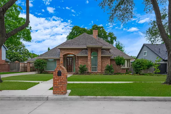 16218 Capri DR, Jersey Village, TX 77040