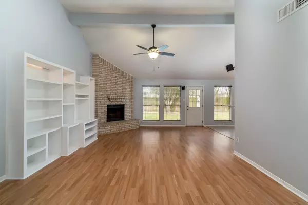 15658 Pebble Lake DR, Houston, TX 77095