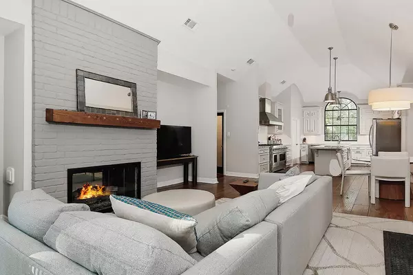 The Woodlands, TX 77381,26 N Highland CT