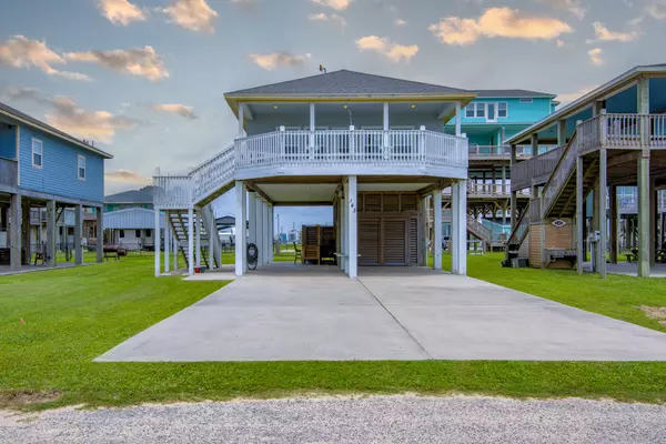 Crystal Beach, TX 77650,143 Ocean View DR