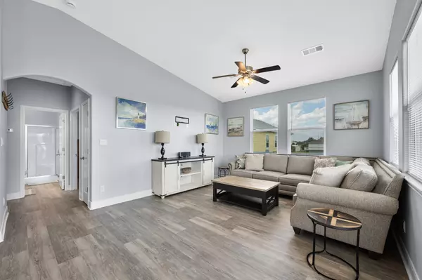 Port Bolivar, TX 77650,2117 Second ST