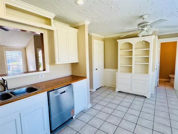 Katy, TX 77449,20042 Fort Stanton DR