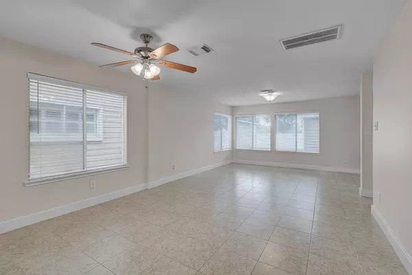 Humble, TX 77346,18730 Atasca Oaks DR