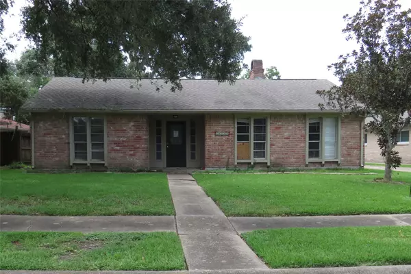Friendswood, TX 77546,16114 Forest Bend AVE