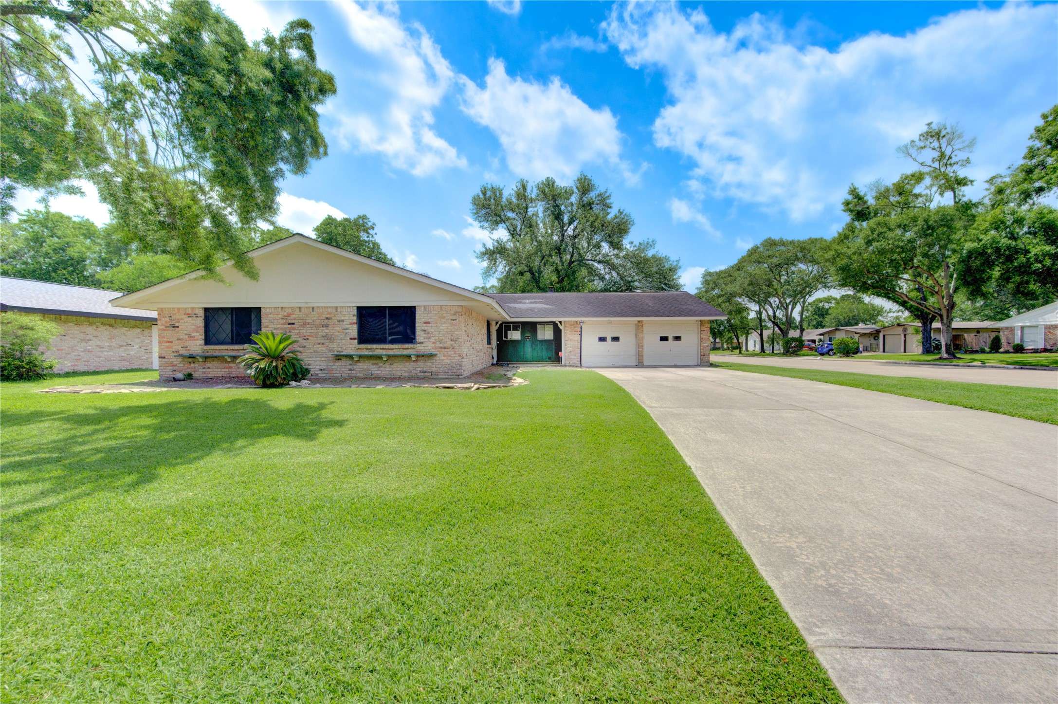 Houston, TX 77062,1402 Beachcomber LN