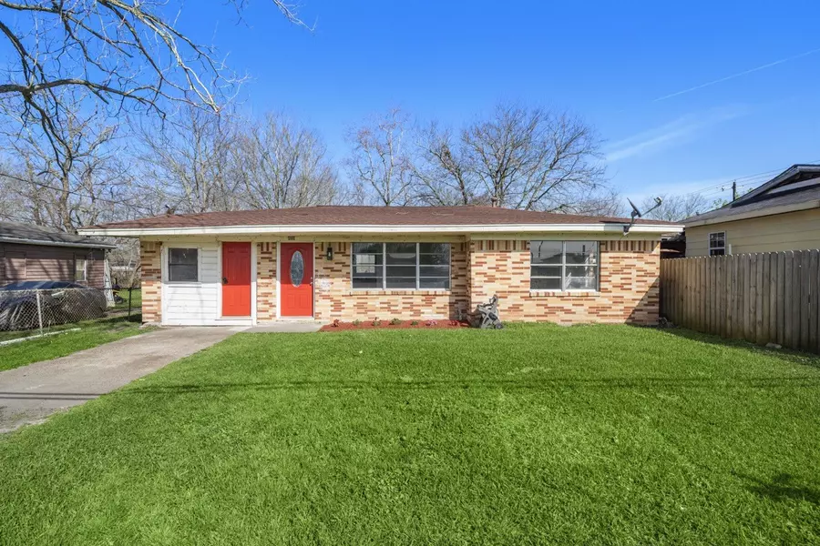 408 S Texas ST, Texas City, TX 77591