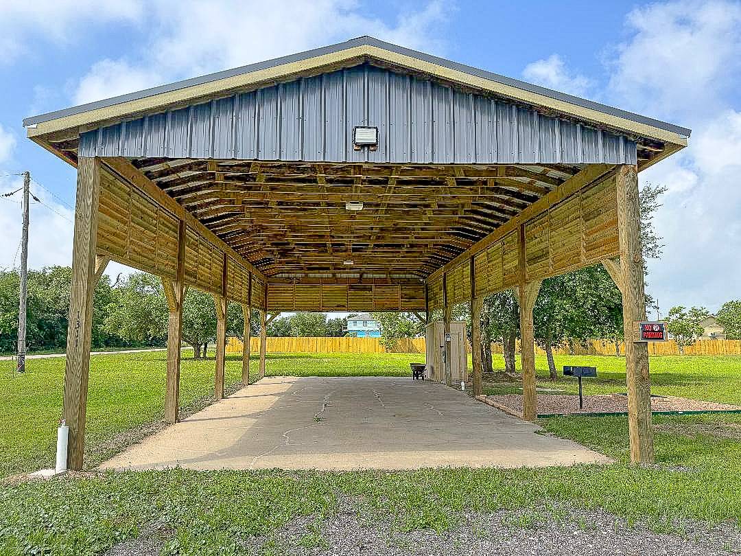Port Bolivar, TX 77650,1311 22nd ST
