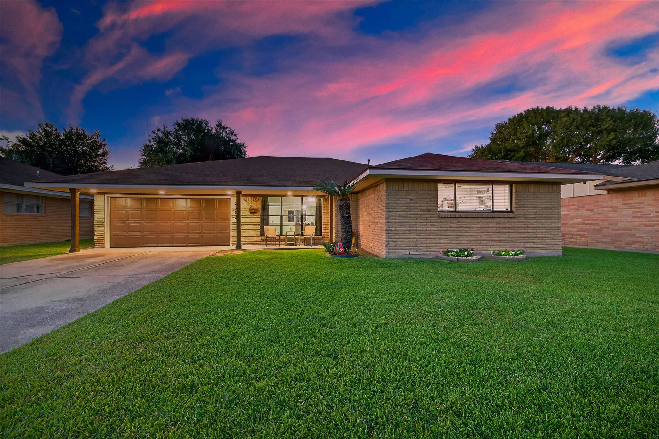 8203 Wilmerdean ST, Houston, TX 77061
