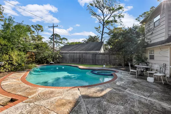 Houston, TX 77079,14322 Kellywood LN