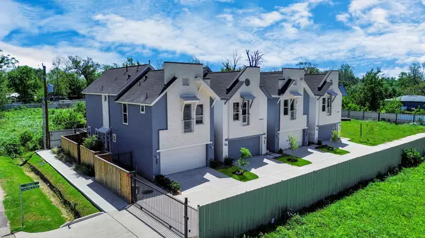 1053 Glenn AVE, Houston, TX 77088