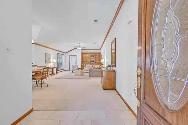 Friendswood, TX 77546,207 Live Oak LN