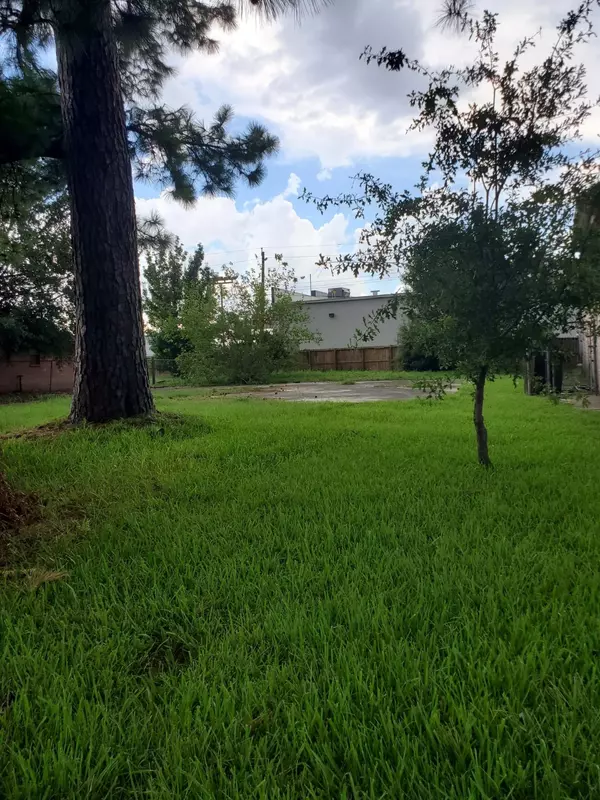 Houston, TX 77016,5611 Yorkwood ST