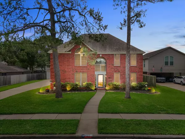 407 Windsor DR, Friendswood, TX 77546