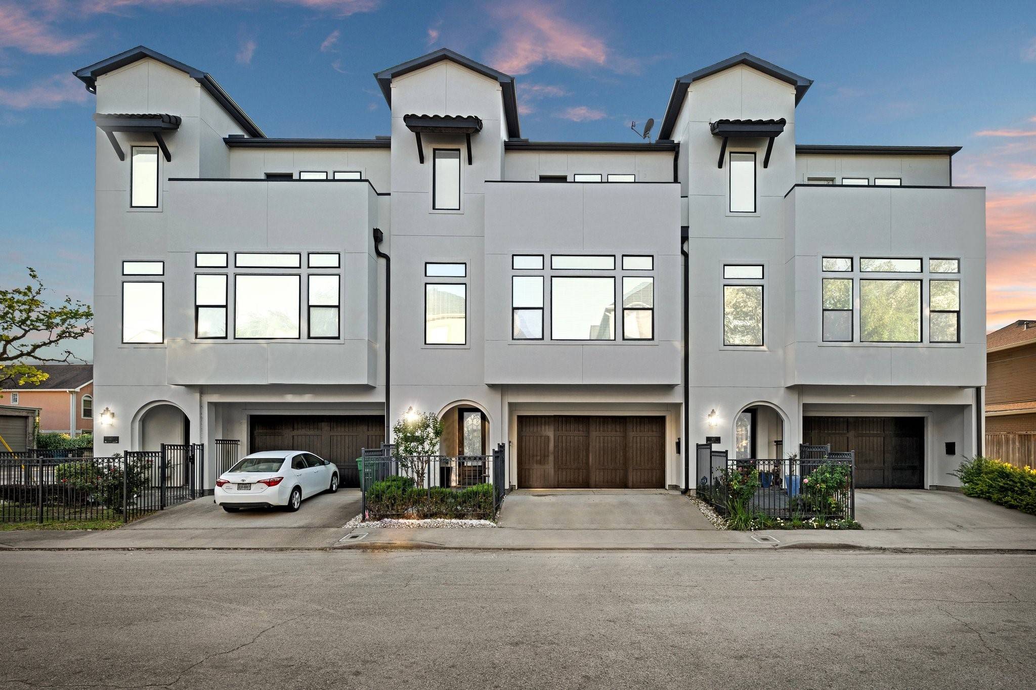 407 Fowler ST, Houston, TX 77007