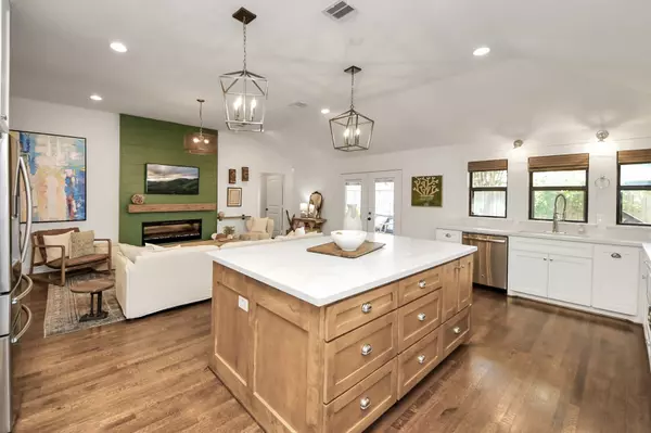 Houston, TX 77018,2019 De Milo DR