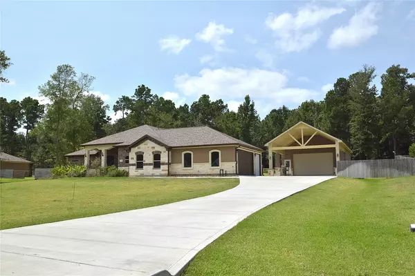 Huntsville, TX 77320,320 Dahlia RD