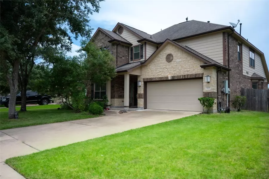 3009 Trail Creek CT, Pearland, TX 77584