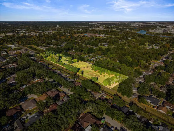 Baytown, TX 77520,2201 Cedar Bayou RD