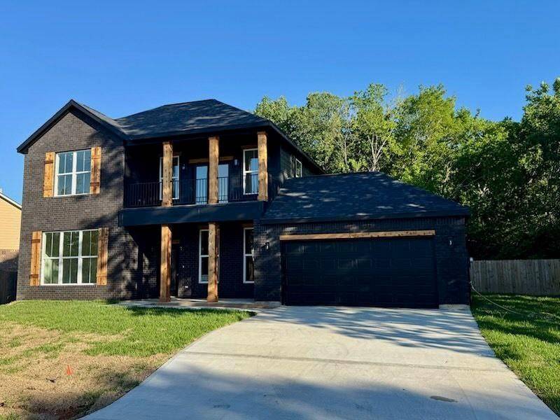 13991 Shoreline DR, Willis, TX 77318