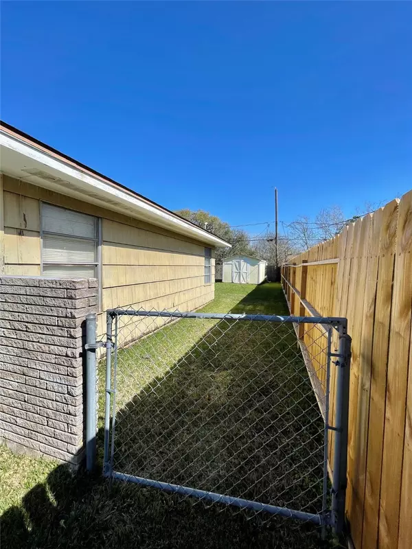 Freeport, TX 77541,1510 W 11th ST