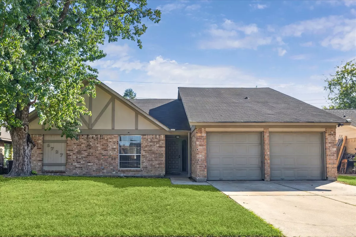 Houston, TX 77088,5727 Longforest DR