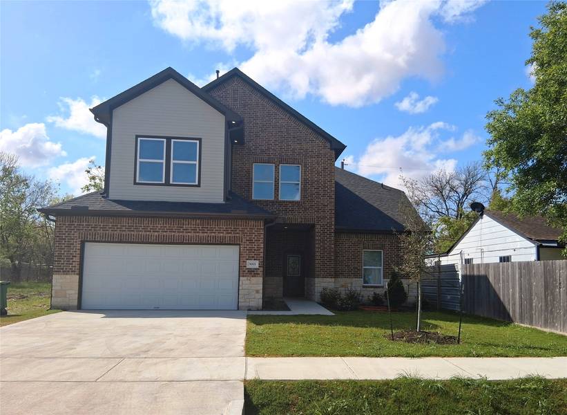 9001 Cheer ST, Houston, TX 77063