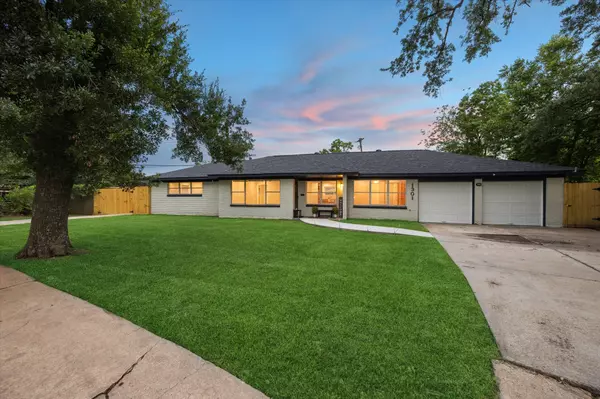 Pasadena, TX 77502,1301 Gulf ST