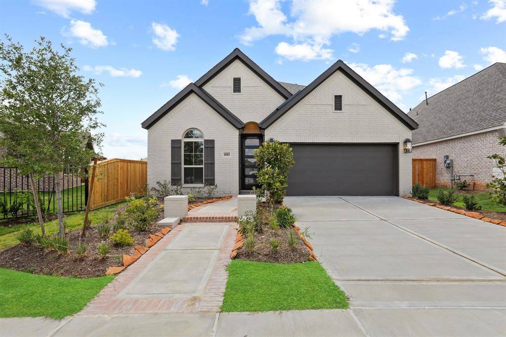 18511 Wolf Mountain LN, Cypress, TX 77433