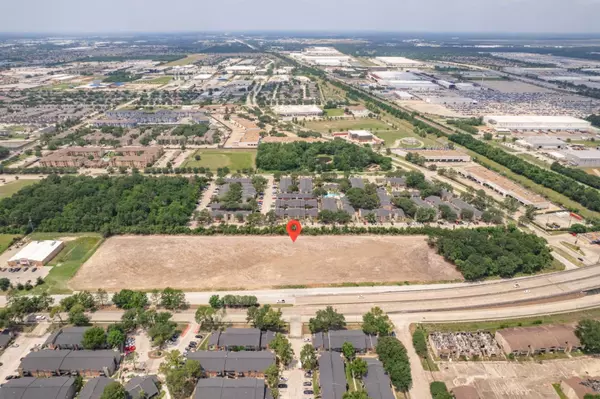 Houston, TX 77060,1003 Greens RD