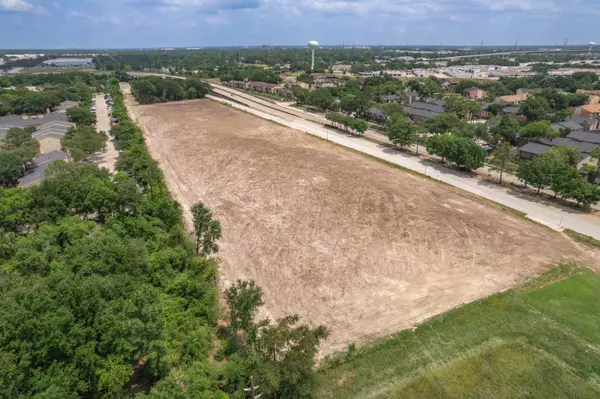 Houston, TX 77060,1003 Greens RD