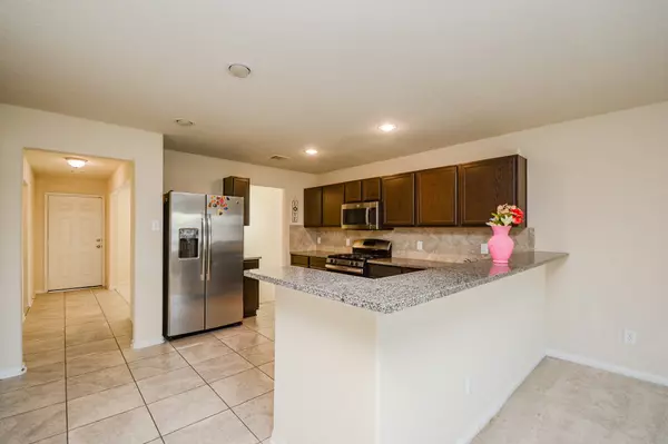 Rosenberg, TX 77471,2214 Forest Floor CT