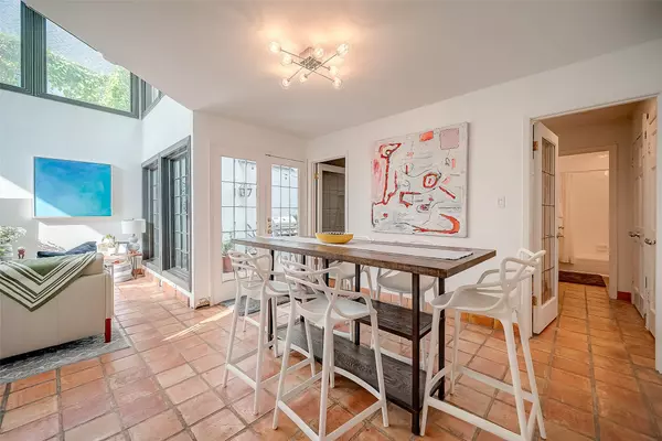 Houston, TX 77006,3619 Yupon ST