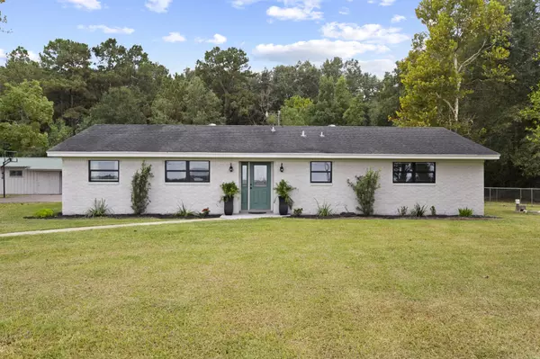 Sour Lake, TX 77659,18053 Highway 105