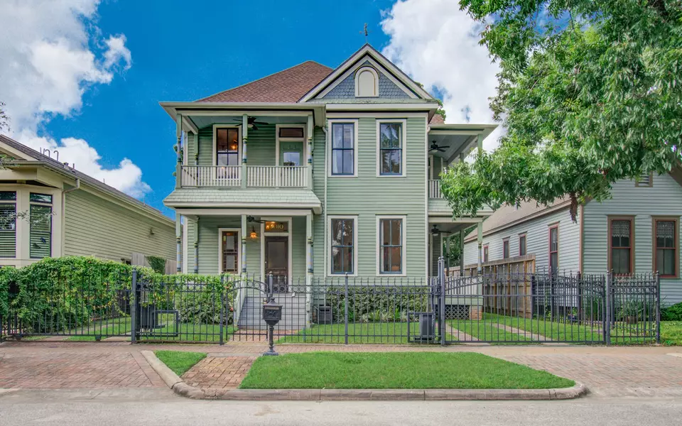 2010 Lubbock ST, Houston, TX 77007