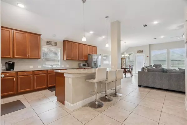 Cypress, TX 77433,18211 County Shores LN