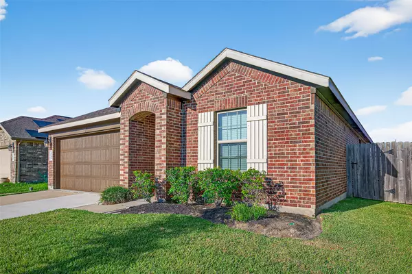 8219 Oakleaf Meadow CT, Rosharon, TX 77583