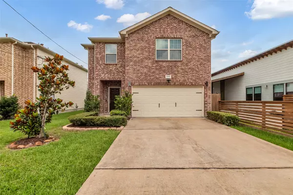 Houston, TX 77022,1011 E 37th ST