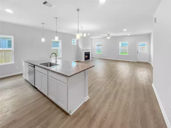 Iowa Colony, TX 77583,1814 Temple Grove DR