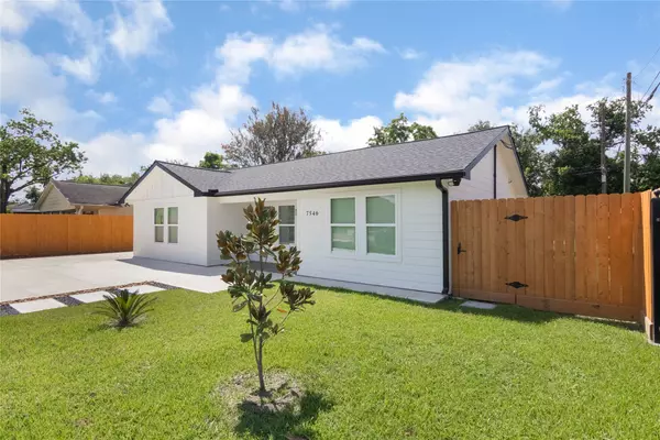 Houston, TX 77028,7546 Delavan DR