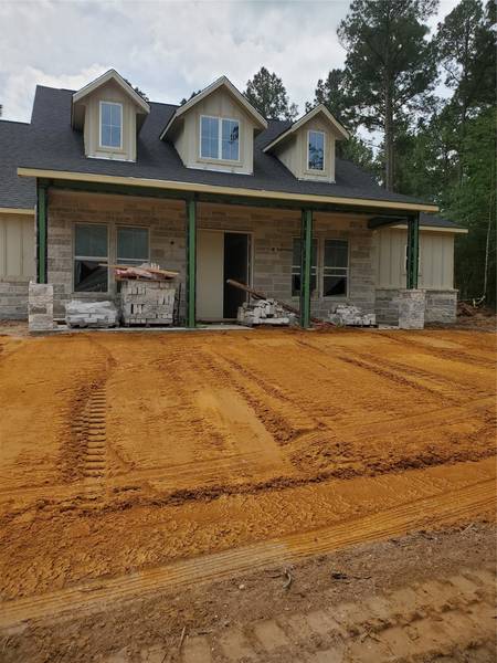 8988 Cedar Meadow LN, Plantersville, TX 77363