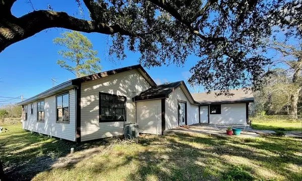 Orange, TX 77630,9761 Fm 105