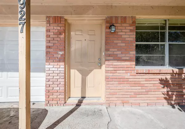 Houston, TX 77049,16927 Folsom DR