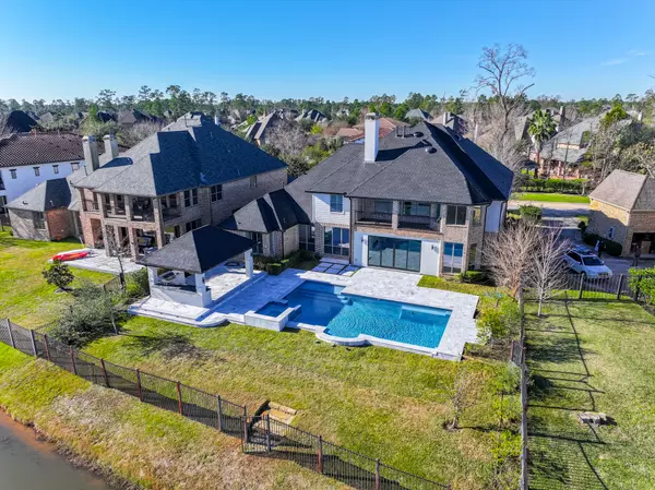 158 Bauer Point CIR,  Spring,  TX 77389
