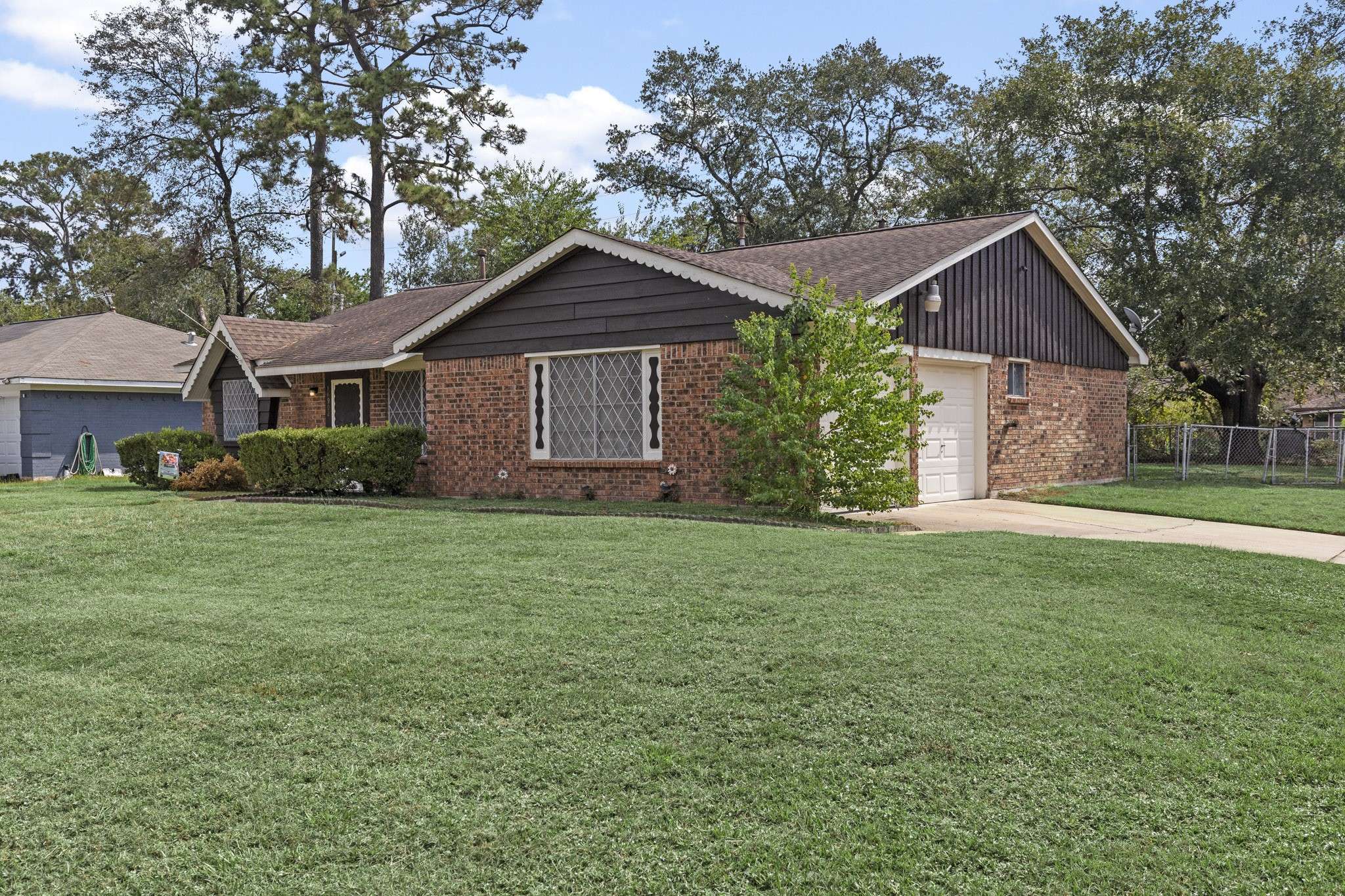 Humble, TX 77396,14902 Hickorytex DR