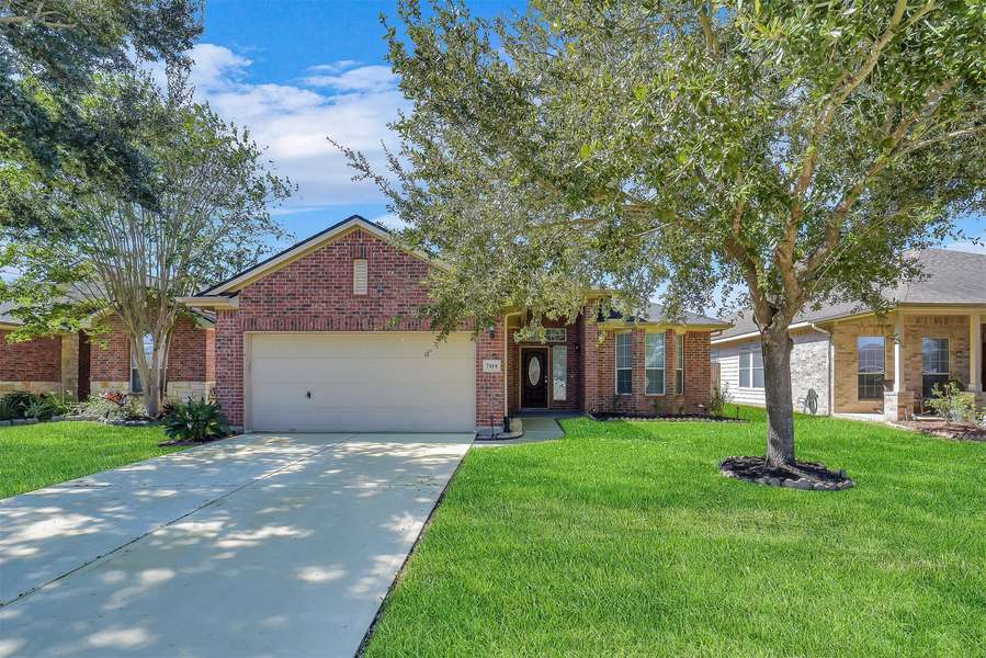 7414 Compass Rose DR, Richmond, TX 77407