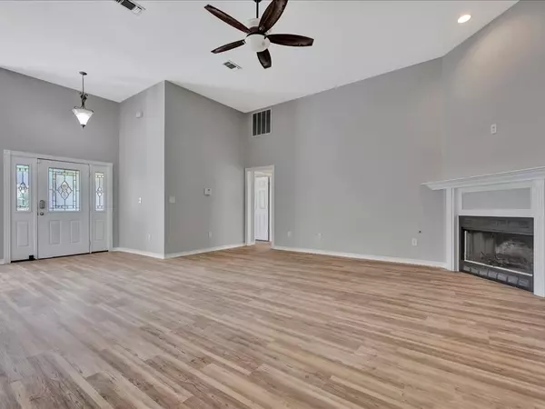Lufkin, TX 75904,448 Ashwood Bend