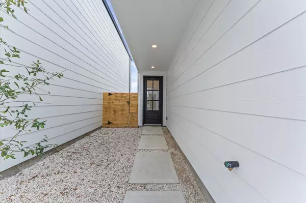 Houston, TX 77026,3109 Jensen Dr #A