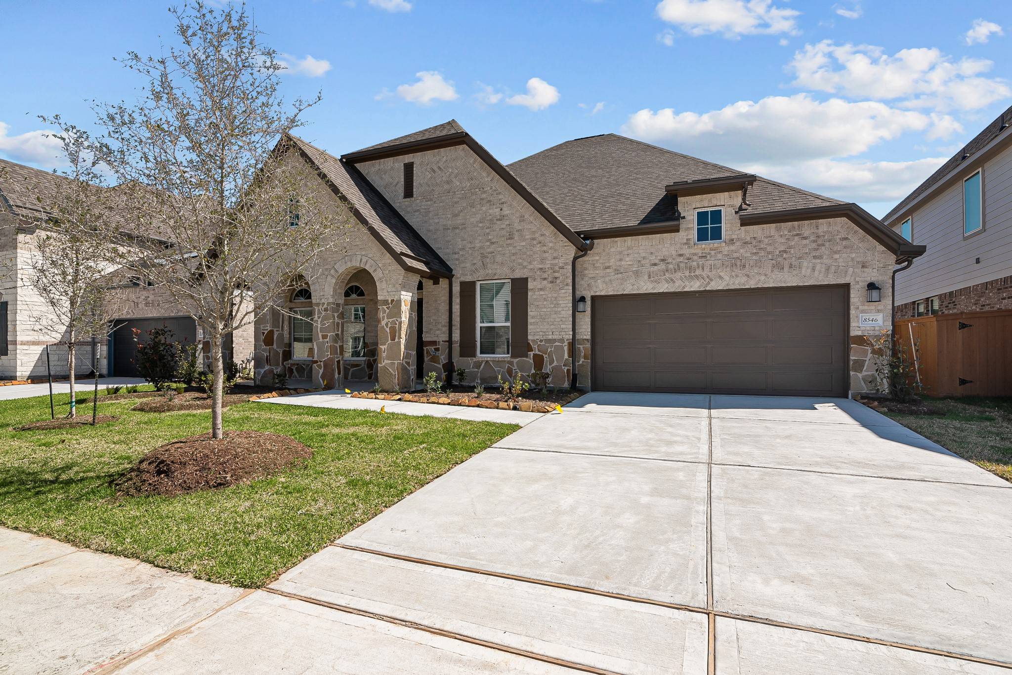 8546 Pier Cove DR, Cypress, TX 77433