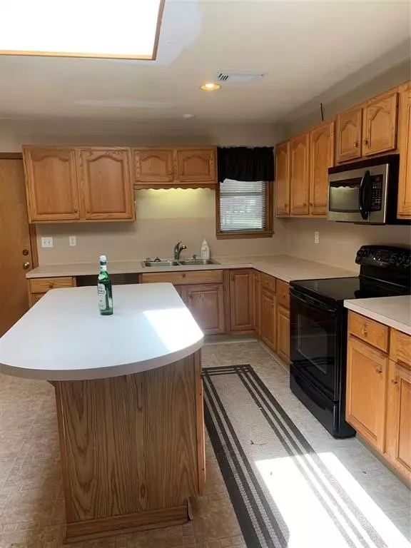 Trinity, TX 75862,148 Elliott Cove LOOP