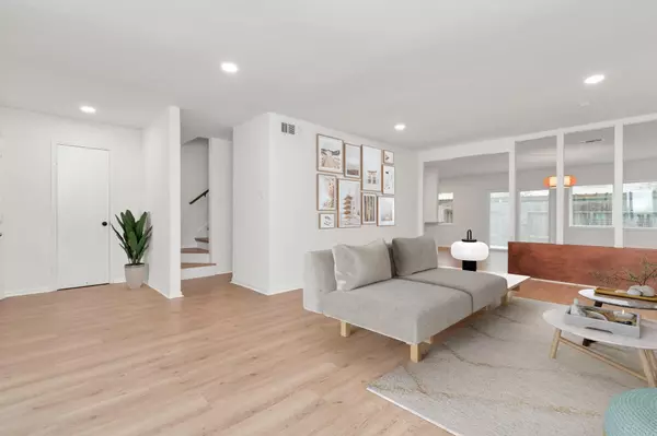 Houston, TX 77079,1365 Country Place DR